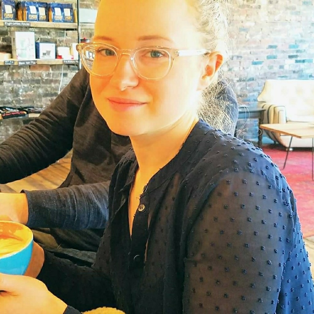 Meet your Posher, Anna